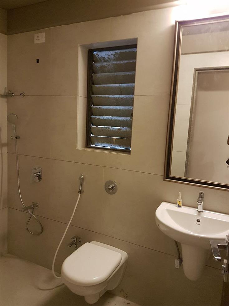 Yash Twin Tower - Washroom