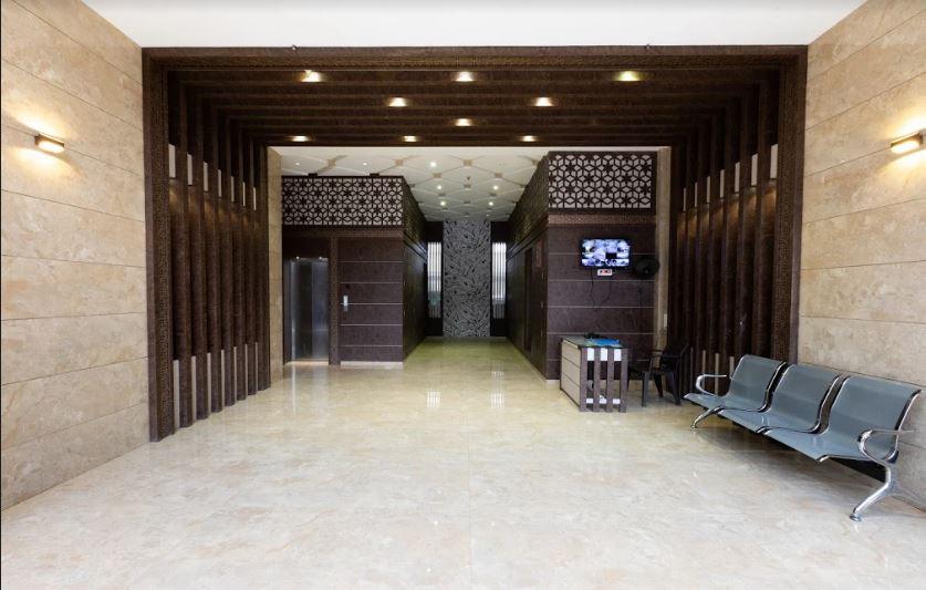 Rosa Oasis - Entrance